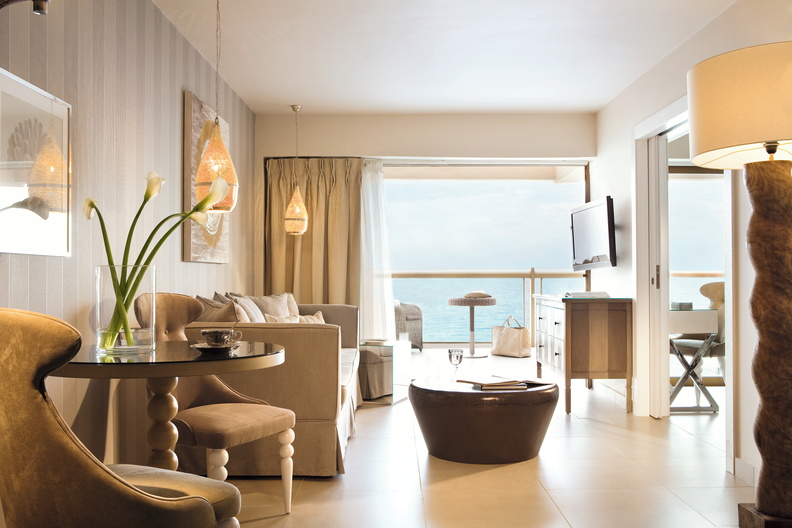 Tiara Holidays - Sani Beach - one bedroom family suite sea view
